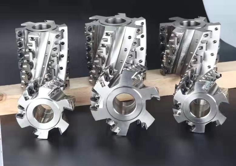 Matériel d'alliage d'acier de Plum Blossom Type Spiral Cutterhead ou d'aluminium