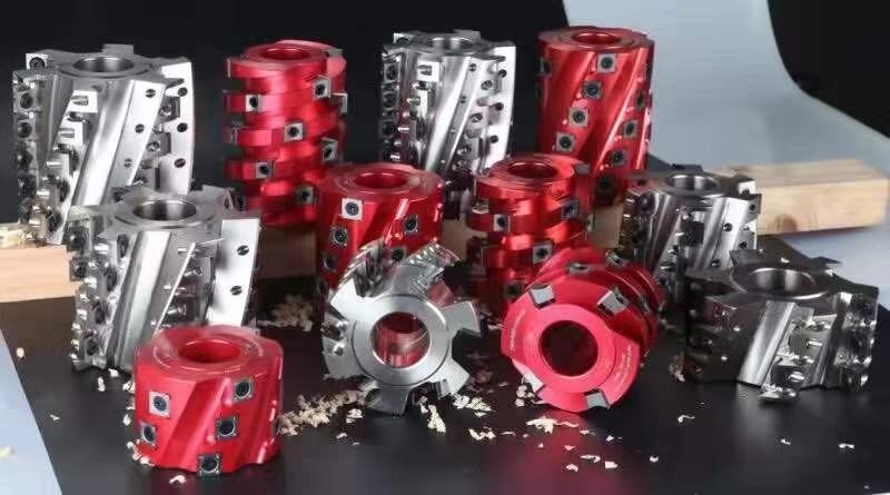 Matériel d'alliage d'acier de Plum Blossom Type Spiral Cutterhead ou d'aluminium